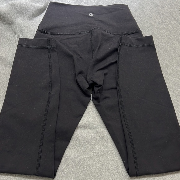 Lululemon Wunder Under High-Rise 7/8 Tight *Full-On Luon 25" - Picture 2 of 4